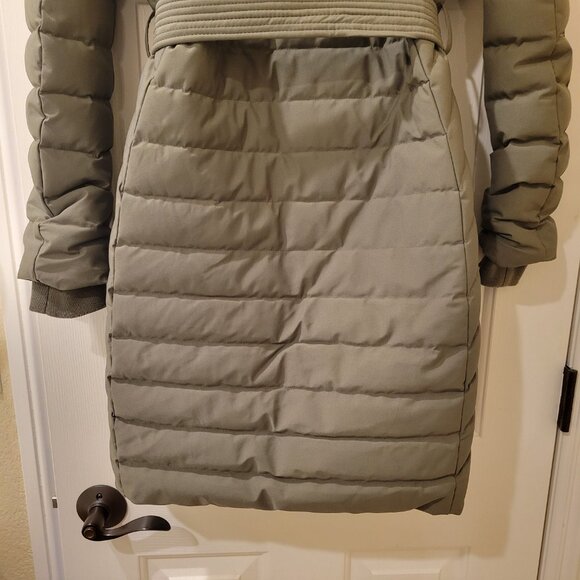 Abercrombie & Fitch Long Puffer Jacket - Picture 10 of 16